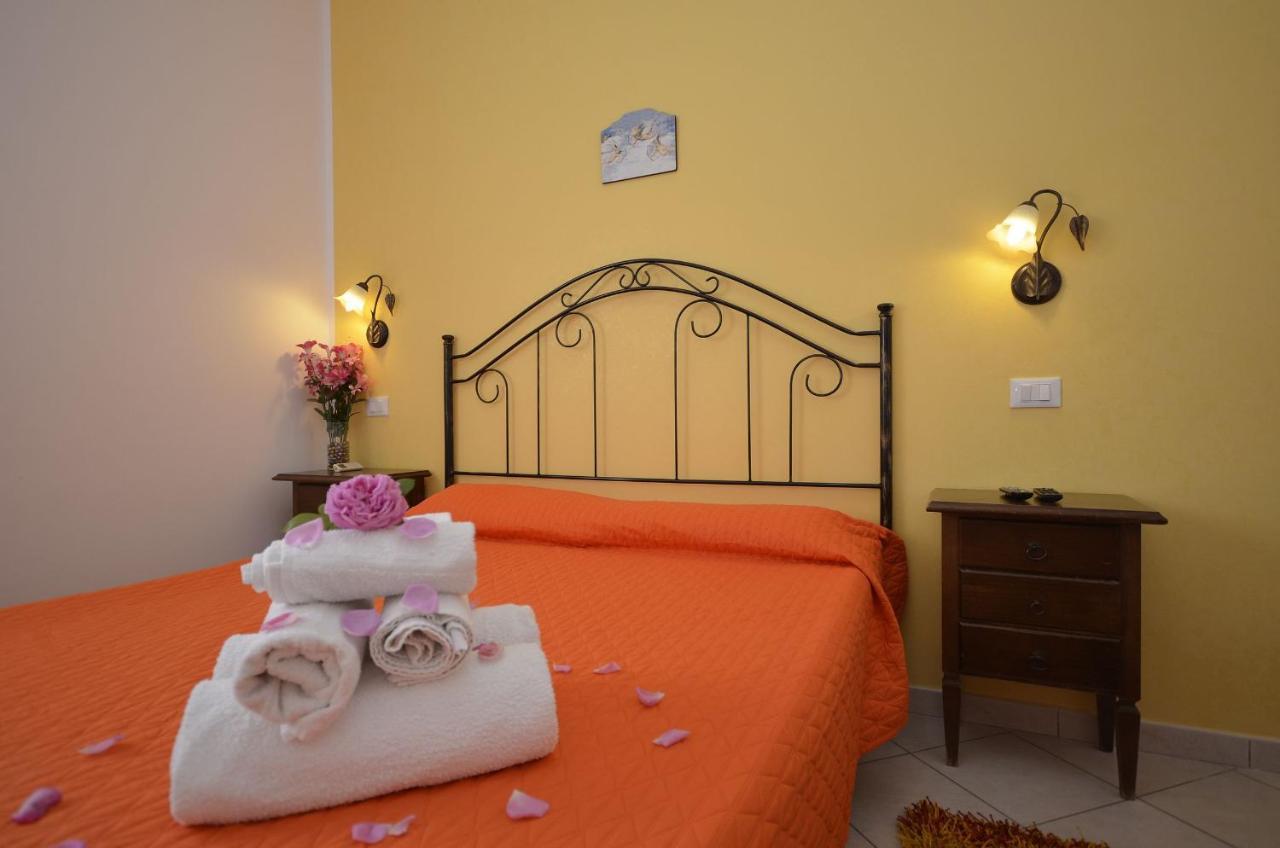 Tre Passi Dal Mare Bed & Breakfast San Vito Lo Capo Bagian luar foto